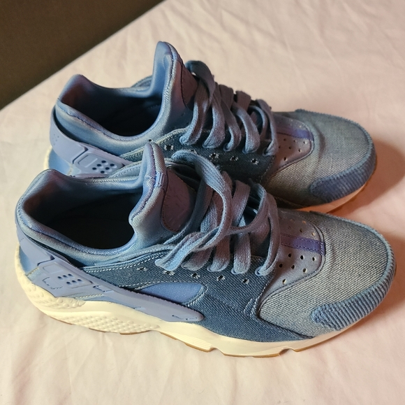 Nike Air Huarache Run SE - December Sky - Picture 7 of 15